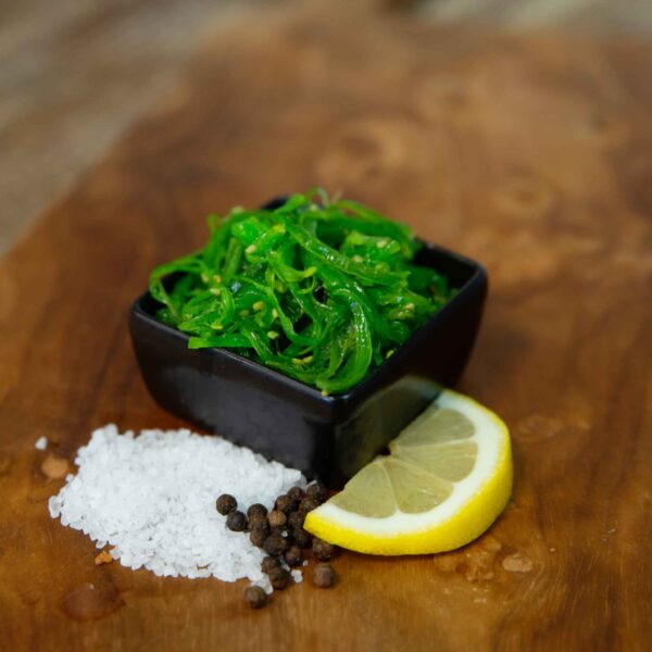 Zeegrassalade (wakame)